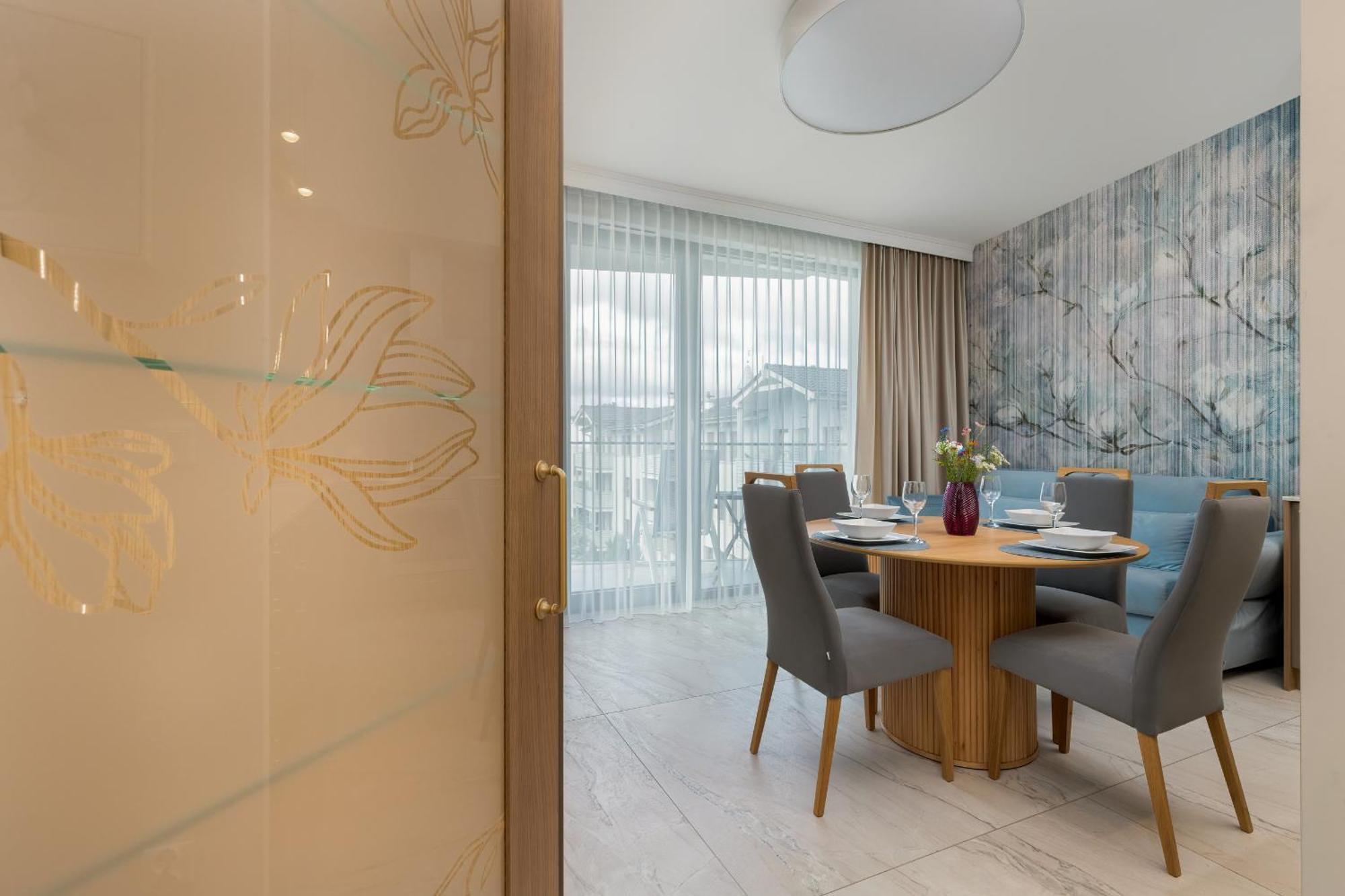 Elegancki Apartament W Sopocie Z Parkingiem I Klimatyzacja Blisko Plazy By Rent Like Home 소포트 외부 사진